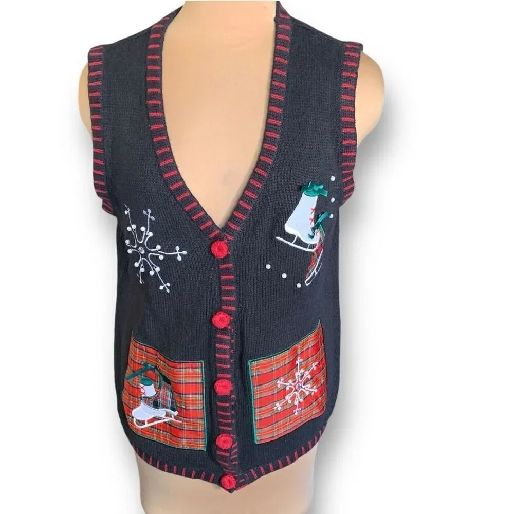 Holiday Editions Black Printed Knit Sweater Vest Festive‎ Embroidery Red Plaid